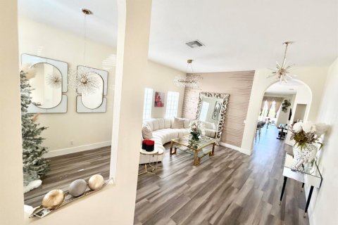 House in Royal Palm Beach, Florida 3 bedrooms, 168.34 sq.m. № 2186705 - photo 3