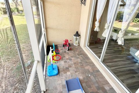 House in Royal Palm Beach, Florida 3 bedrooms, 168.34 sq.m. № 2186705 - photo 14