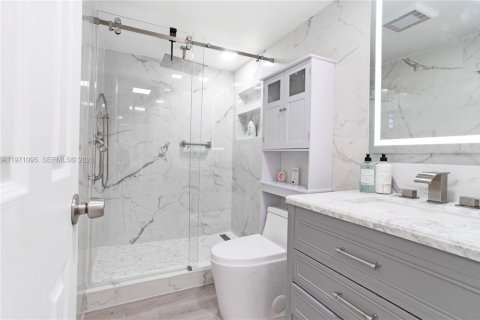 Купить кондоминиум в Санрайз, Флорида 2 спальни, 110.55м2, № 2032611 - фото 29