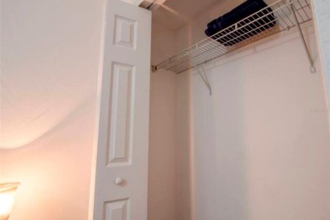 Снять в аренду квартиру в Орландо, Флорида 4 комнаты, 60.39м2, № 537610 - фото 25