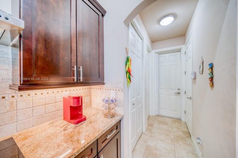 Villa ou maison à vendre à Cape Coral, Floride: 3 chambres № 1956078 - photo 19