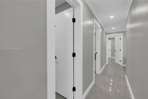 House in Hollywood, Florida 3 bedrooms № 2064789 - photo 29