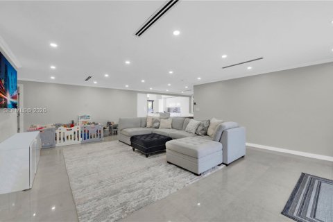 House in Hollywood, Florida 3 bedrooms № 2064789 - photo 12