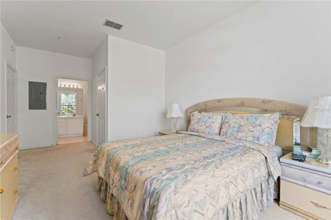 Condo in Orlando, Florida, 3 bedrooms  № 2110120 - photo 8
