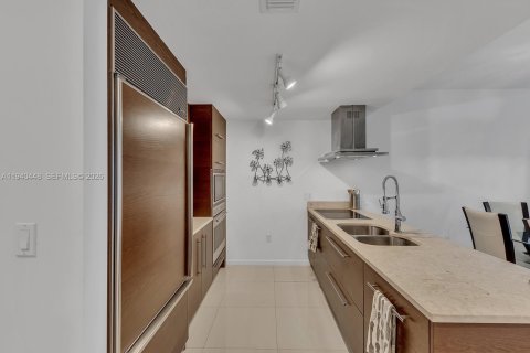 Copropriété à vendre à Miami, Floride: 1 chambre, 91.42 m2 № 1998303 - photo 5