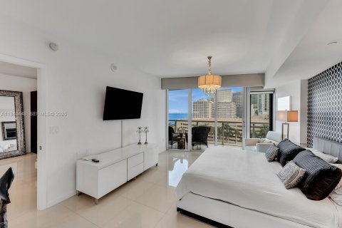 Copropriété à vendre à Miami, Floride: 1 chambre, 91.42 m2 № 1998303 - photo 9