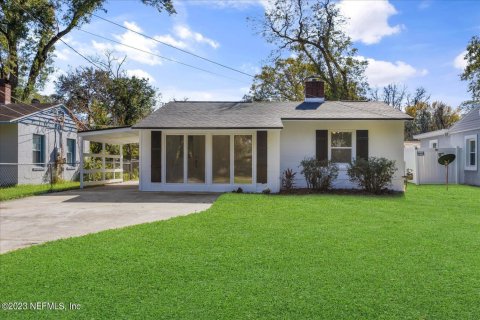 House in Jacksonville, Florida 3 bedrooms, 115.94 sq.m. № 882036 - photo 1