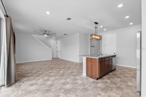 Casa en venta en Dundee, Florida, 4 dormitorios, 200.2 m2 № 1562665 - foto 7