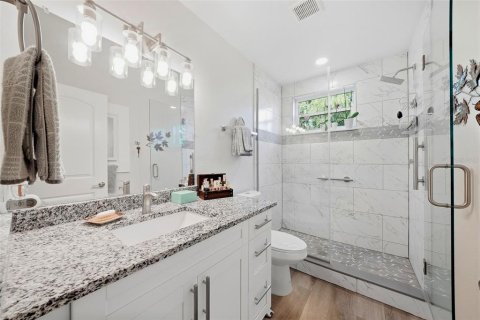 Condo in Clearwater, Florida, 2 bedrooms  № 2384405 - photo 16