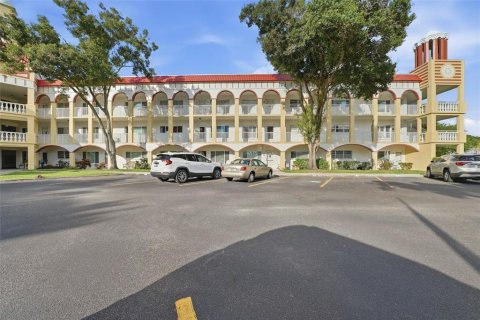 Condo in Clearwater, Florida, 2 bedrooms  № 2384405 - photo 24