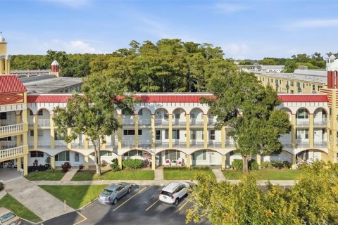 Condo in Clearwater, Florida, 2 bedrooms  № 2384405 - photo 2