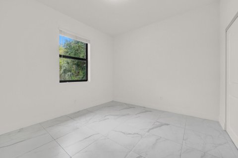 Touwnhouse à louer à West Palm Beach, Floride: 3 chambres, 192.4 m2 № 2261383 - photo 28