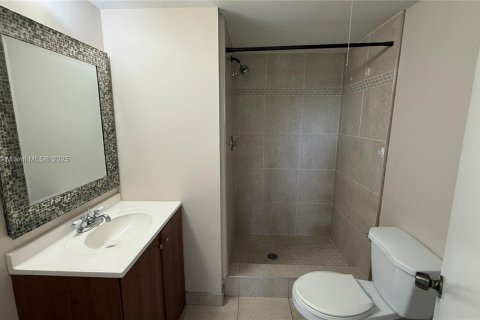 Снять в аренду кондоминиум в Санрайз, Флорида 2 спальни, 78.97м2, № 1944515 - фото 26