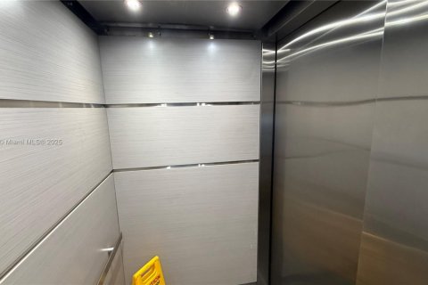 Снять в аренду кондоминиум в Санрайз, Флорида 2 спальни, 78.97м2, № 1944515 - фото 30