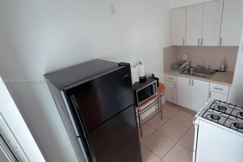 Apartment in Miami Beach, Florida 1 bedroom, 50.91 sq.m. № 1953642 - photo 4