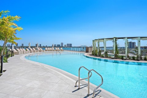 Condo in Lake Park, Florida, 3 bedrooms  № 2146212 - photo 21
