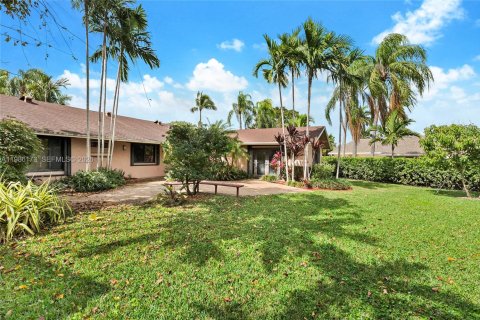 Купить виллу или дом в Майами, Флорида 4 спальни, 261.15м2, № 2048868 - фото 17