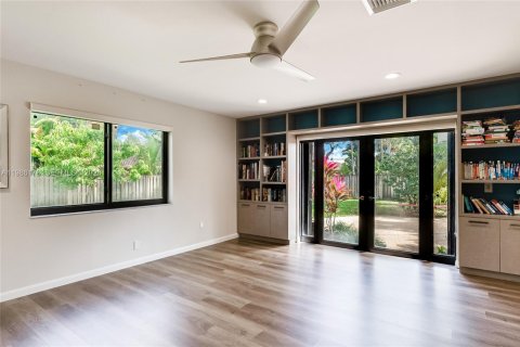 Купить виллу или дом в Майами, Флорида 4 спальни, 261.15м2, № 2048868 - фото 9