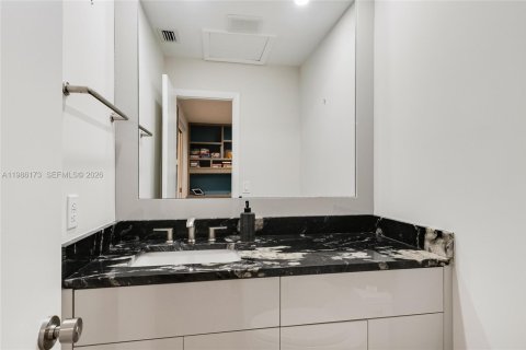 Купить виллу или дом в Майами, Флорида 4 спальни, 261.15м2, № 2048868 - фото 10