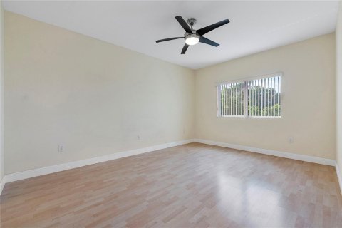 Condominio en venta en Fort Lauderdale, Florida, 2 dormitorios, 114.64 m2 № 2153898 - foto 9