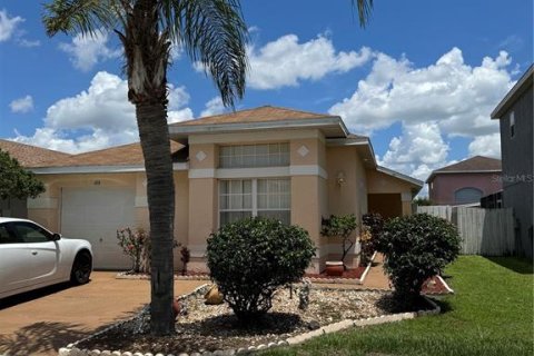 House in Kissimmee, Florida 3 bedrooms, 129.6 sq.m. № 1608825 - photo 5