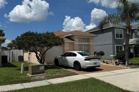 House in Kissimmee, Florida 3 bedrooms, 129.6 sq.m. № 1608825 - photo 30