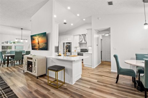 Casa en alquiler en Tarpon Springs, Florida, 3 dormitorios, 155.43 m2 № 1901563 - foto 8