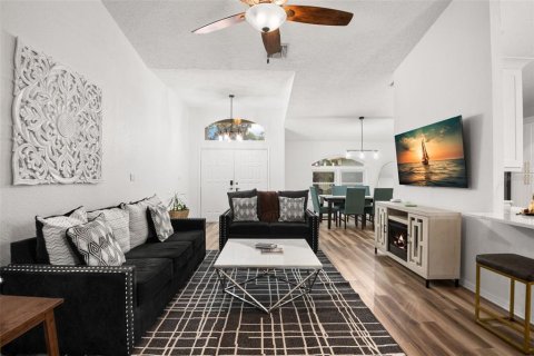 Casa en alquiler en Tarpon Springs, Florida, 3 dormitorios, 155.43 m2 № 1901563 - foto 7