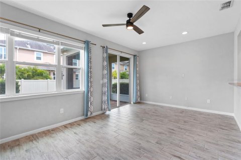 Adosado en alquiler en Lakewood Ranch, Florida, 3 dormitorios, 161.56 m2 № 1876854 - foto 7