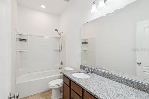 House in Ruskin, Florida 3 bedrooms, 152.36 sq.m. № 1803015 - photo 27