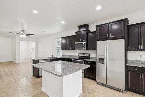House in Ruskin, Florida 3 bedrooms, 152.36 sq.m. № 1803015 - photo 12