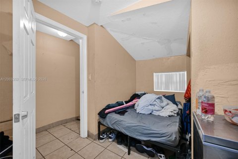 Купить коммерческую недвижимость в Майами, Флорида 98.1м2, № 2068180 - фото 23