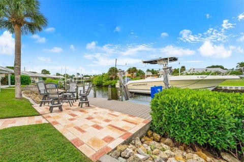 House in Osprey, Florida 2 bedrooms, 130.43 sq.m. № 2402782 - photo 28