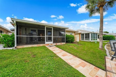 House in Osprey, Florida 2 bedrooms, 130.43 sq.m. № 2402782 - photo 26
