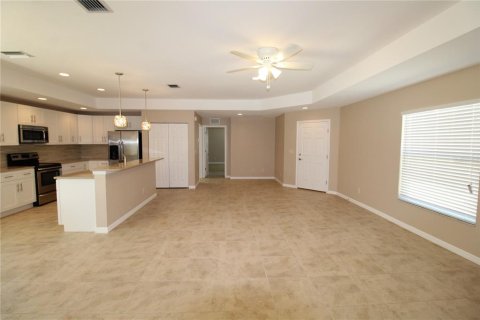Casa en alquiler en Sarasota, Florida, 3 dormitorios, 170.2 m2 № 1913959 - foto 5