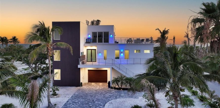 House in Longboat Key, Florida 4 bedrooms, 392.42 sq.m. № 1761027