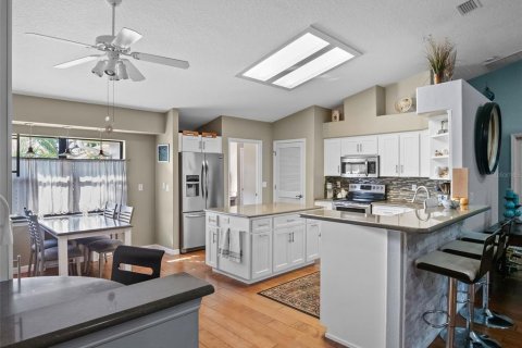 Casa en venta en Leesburg, Florida, 3 dormitorios, 249.35 m2 № 1911916 - foto 10