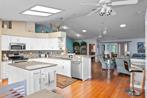 Casa en venta en Leesburg, Florida, 3 dormitorios, 249.35 m2 № 1911916 - foto 12