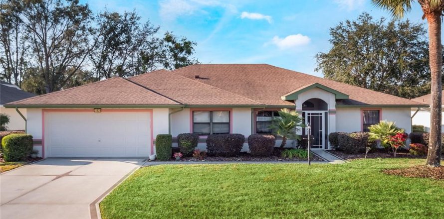 Villa ou maison à Leesburg, Floride 3 chambres, 249.35 m2 № 1911916
