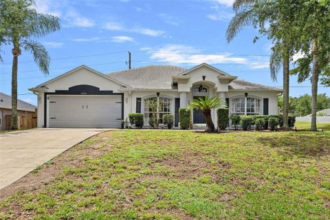 Villa ou maison à Clermont, Floride 3 chambres, 166.3 m2 № 2100273