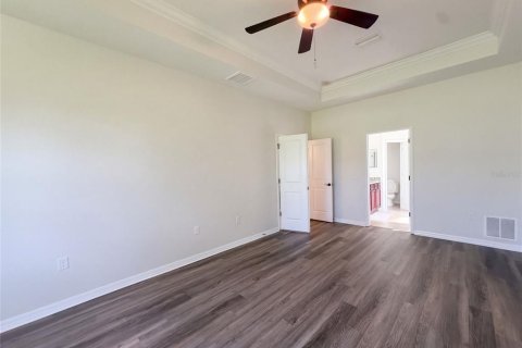 Villa ou maison à vendre à Tampa, Floride: 4 chambres, 264.68 m2 № 2424372 - photo 11