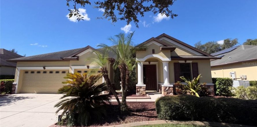 Villa ou maison à Tampa, Floride 4 chambres, 264.68 m2 № 2424372
