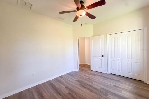Villa ou maison à vendre à Tampa, Floride: 4 chambres, 264.68 m2 № 2424372 - photo 19
