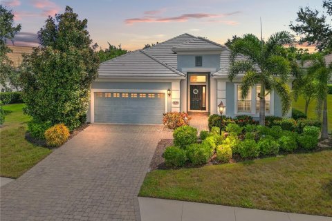 Casa en venta en Lakewood Ranch, Florida, 3 dormitorios, 199.55 m2 № 1898726 - foto 2
