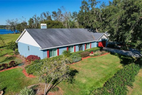 House in Dover, Florida 3 bedrooms, 234.49 sq.m. № 1545559 - photo 16