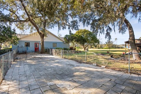 House in Dover, Florida 3 bedrooms, 234.49 sq.m. № 1545559 - photo 23