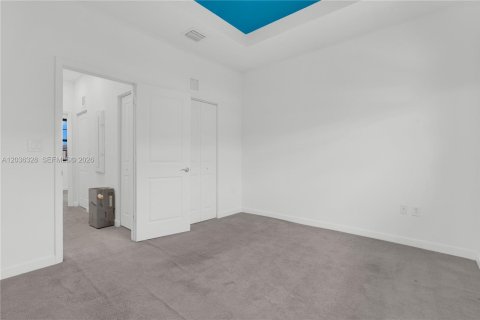 Townhouse in Homestead, Florida 3 bedrooms, 123.19 sq.m. № 2154507 - photo 18