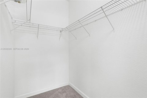 Townhouse in Homestead, Florida 3 bedrooms, 123.19 sq.m. № 2154507 - photo 19