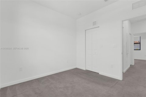 Townhouse in Homestead, Florida 3 bedrooms, 123.19 sq.m. № 2154507 - photo 24