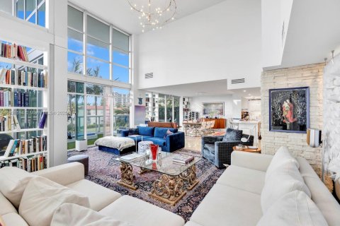Condominio en Aventura, Florida, 4 dormitorios  № 2089834